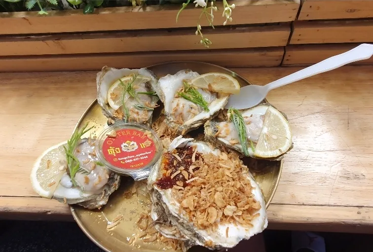 Bangkok, Thaimaa – ruokakuva: Osterit (marraskuu 2024)