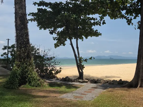 Krabi, Thaimaa – ranta (huhtikuu 2026)